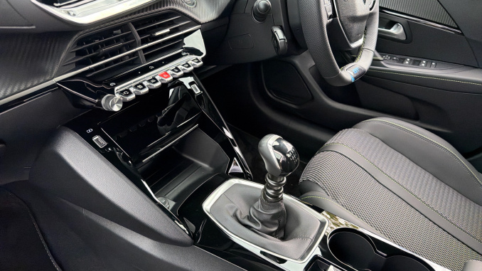 Peugeot 208 1.2 100 Turbo GT 5dr Petrol Hatchback - Image 18